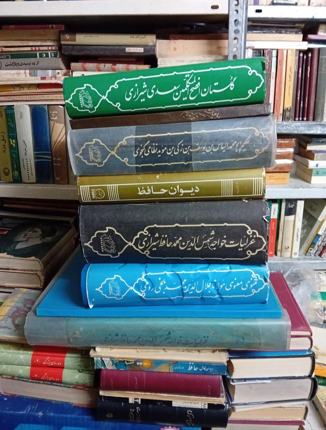 بهار در پاییز  امیرخانی خوشنویسی خیام اسفندیاری|کتاب و مجله ادبی|تهران, پاسداران|دیوار