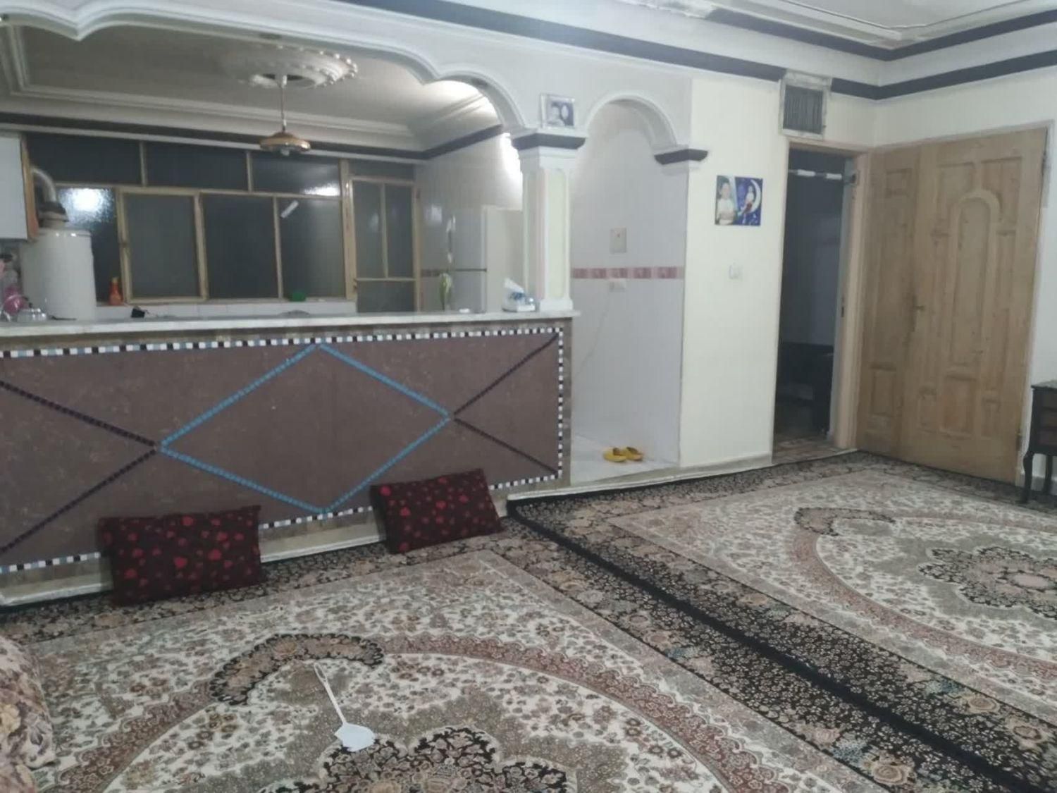 اجاره آپارتمان ۹۰ متری ۱ خوابه طبقه ۳ در پاکدشت )|اجارهٔ آپارتمان|پاکدشت, پاکدشت (مامازند)|دیوار