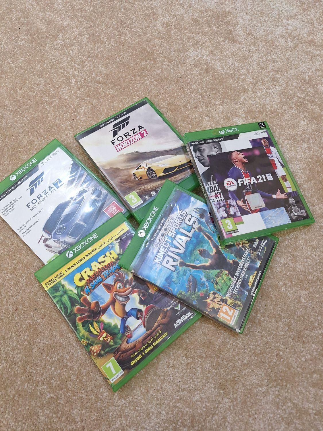 کنسول بازی Xbox one به همراه بازی های مختلف|کنسول، بازی ویدئویی و آنلاین|شیراز, شهرک والفجر|دیوار