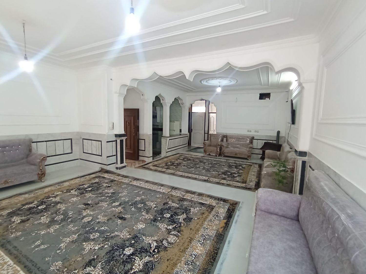 اجاره روزانه/هفتگی/ماهانه آپارتمان ۱۴۰ متری|اجارهٔ کوتاه‌مدت آپارتمان و سوئیت|زاهدان, |دیوار
