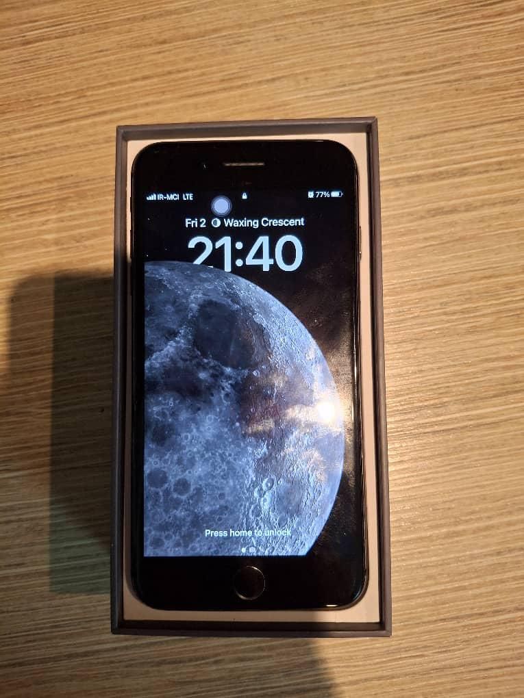 اپل iPhone 8 Plus با حافظهٔ ۶۴ گیگابایت|موبایل|تهران, پیروزی|دیوار