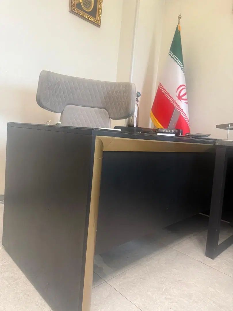 میز مدیریت همراه با فایل /برند نیلپر /کاملا نو|مبلمان اداری|تهران, سلسبیل جنوبی|دیوار