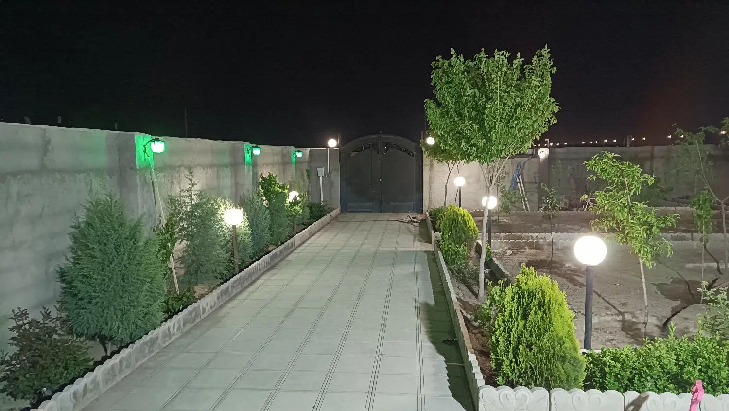 فروش باغ ویلا 750 متری درمجتمع بزرگ باغستان فردوسی|فروش خانه و ویلا|مشهد, میان ولایت|دیوار