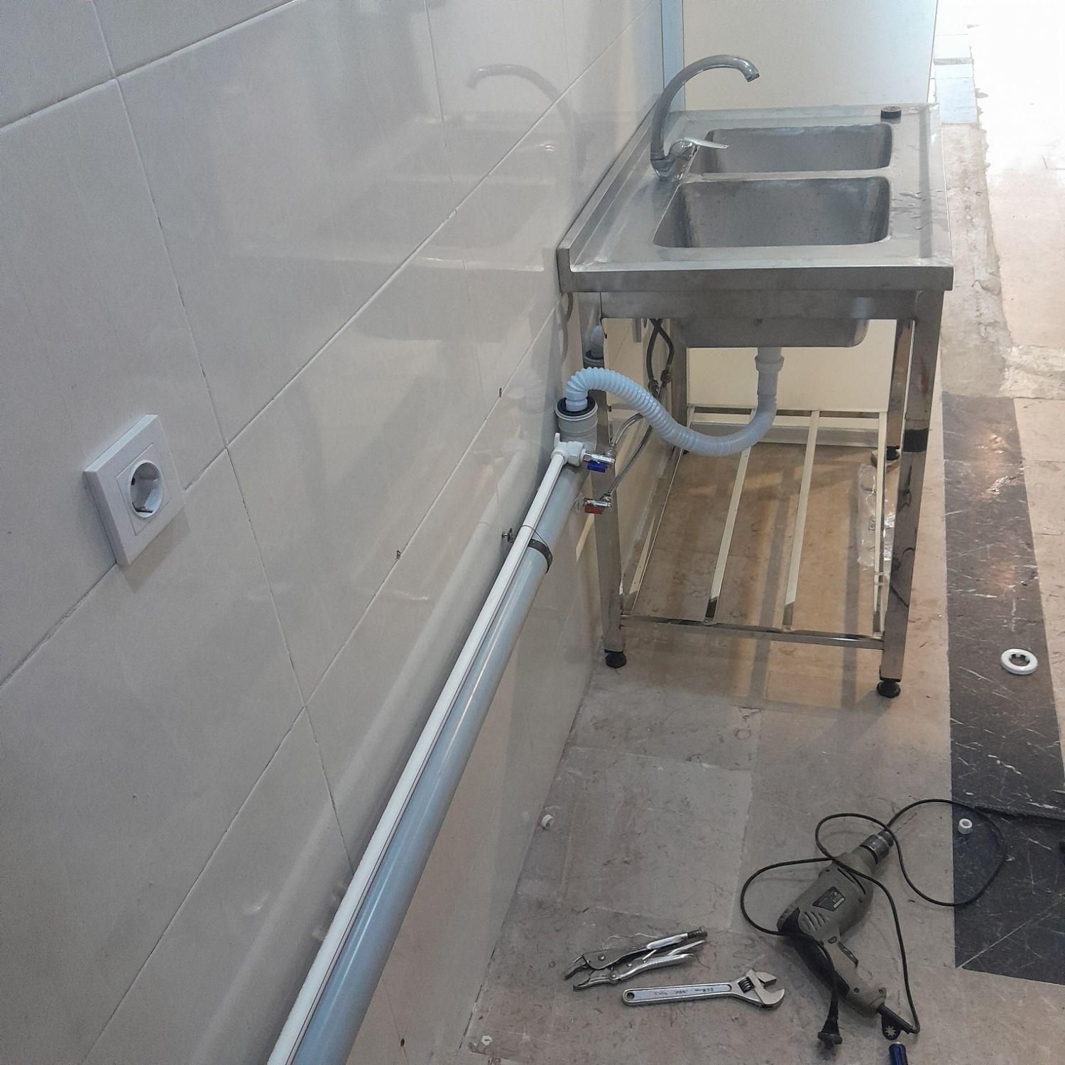 تاسیسات فاضلاب لوله کشی آب سرد وگرم در کل کرج|خدمات پیشه و مهارت|کرج, گلشهر|دیوار