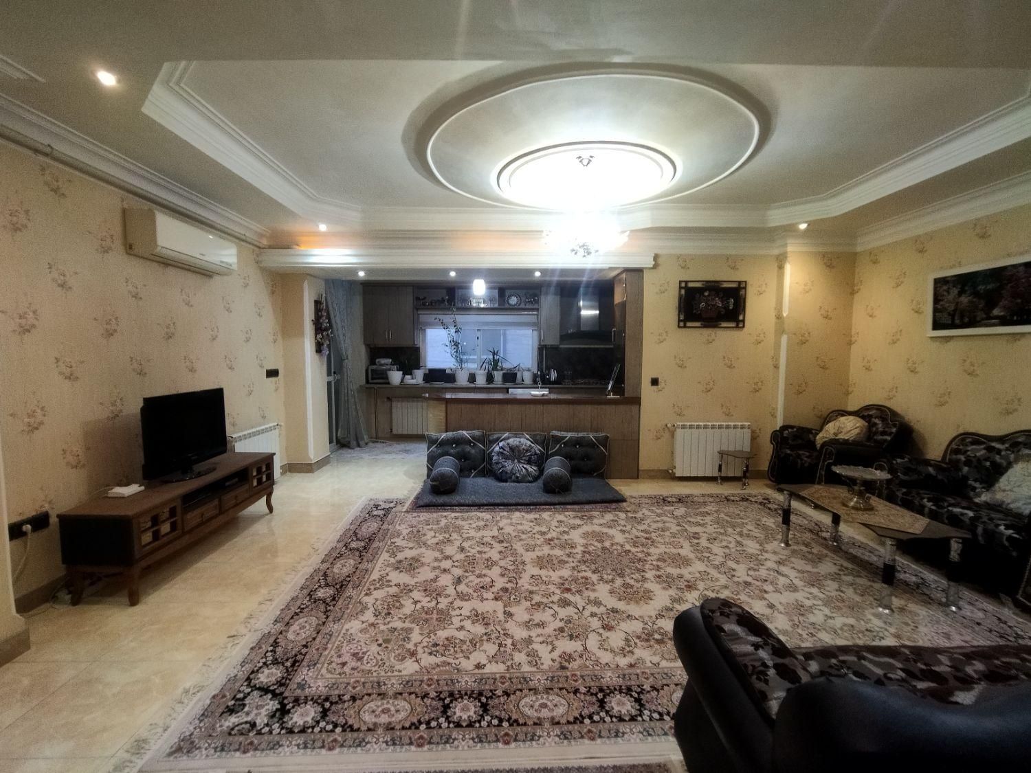 آپارتمان ۹۸ متری ۲ خواب تاپ لوکیشن رودباری/کاج|فروش آپارتمان|رشت, رودباری|دیوار