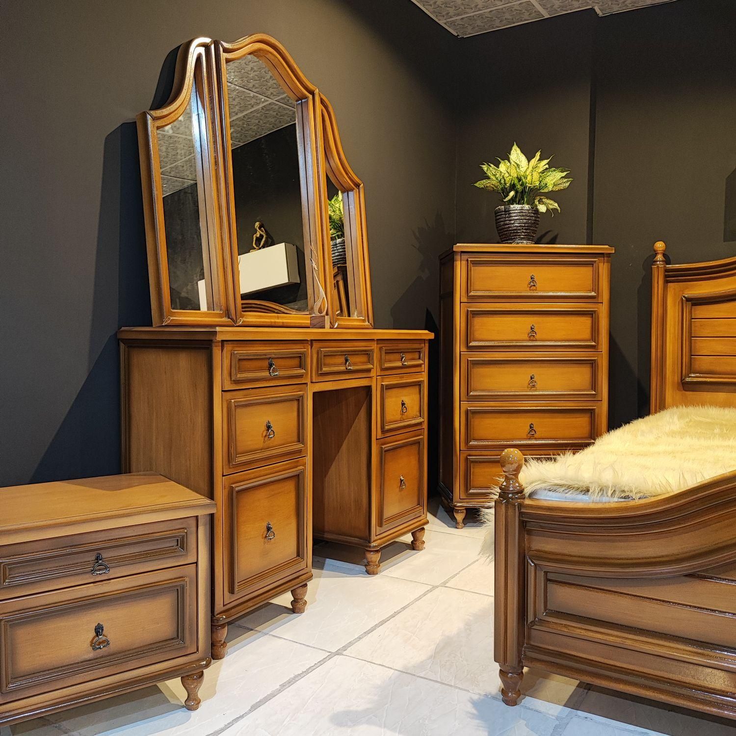 سرویس خواب و چوب پارادایس گردویی تخت تشک|تخت و سرویس خواب|مشهد, بهمن|دیوار