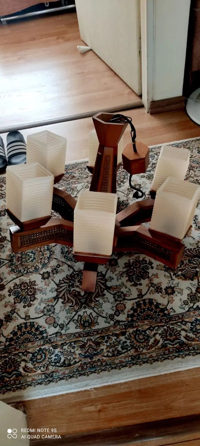 لوستر کاملا سالم و نو|لوستر و چراغ آویز|تهران, ارامنه|دیوار
