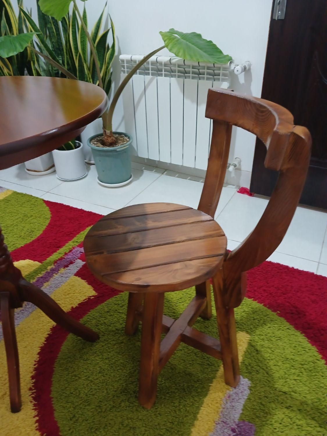 میز دونفره بدون هیچ استفاده ای|میز و صندلی غذاخوری|رشت, جهاد|دیوار