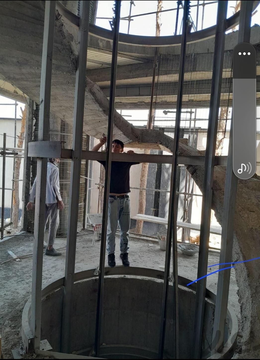 خوش نامترین متخصص آهن کشی آسانسور و ریل|خدمات پیشه و مهارت|تهران, نازیآباد|دیوار