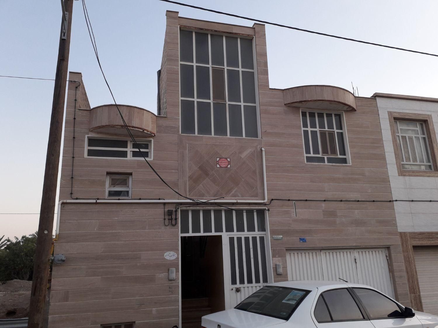 فروش آپارتمان ۲۰۰ متری ۱ خوابه طبقه ۲|فروش آپارتمان|اردکان, |دیوار