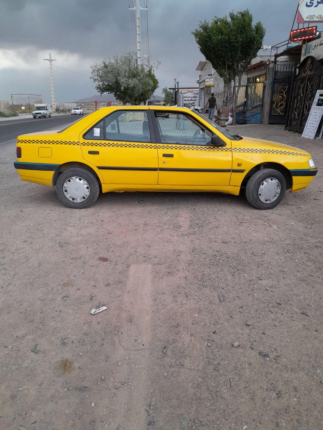 پژو 405 جی ال ایکس (GLX)، مدل ۱۳۹۶|خودرو سواری و وانت|تبریز, |دیوار