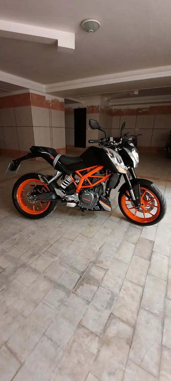 کی تی ام دوک ۲۵۰ ktm duke 250|موتورسیکلت|تهران, عباسی|دیوار
