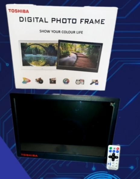 digital photo frame toshiba 15 inch|صوتی و تصویری|اصفهان, ملک|دیوار