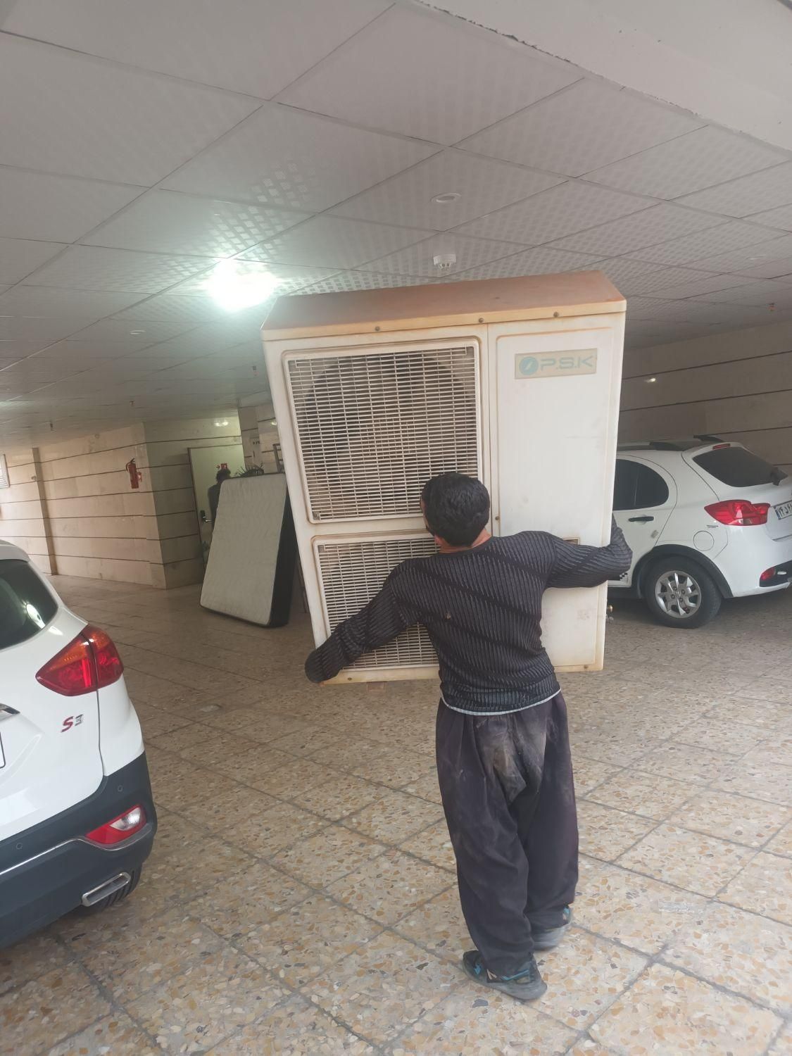 باربری آسایش بار کردستان نیسان جعشه کارگرکورد|خدمات حمل و نقل|اهواز, کیانپارس |دیوار