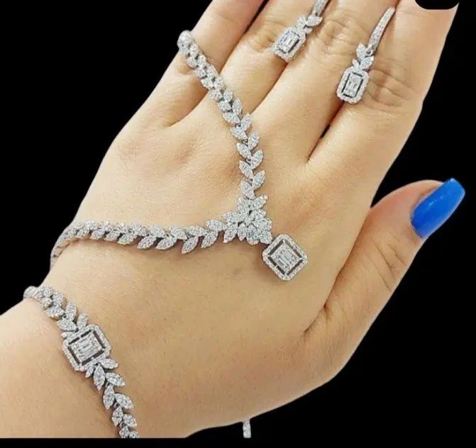 نقره سرویس نقره ساعت نقره با مدلهای خاص تنوع زیاد|بدلیجات|تبریز, |دیوار