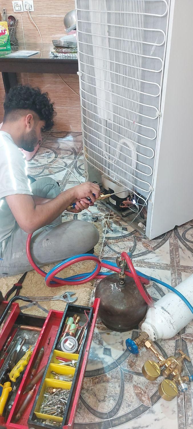 تعمیرات تخصصی یخچال فریزر زیر نظر نمایندگی|خدمات پیشه و مهارت|شهرکرد, |دیوار