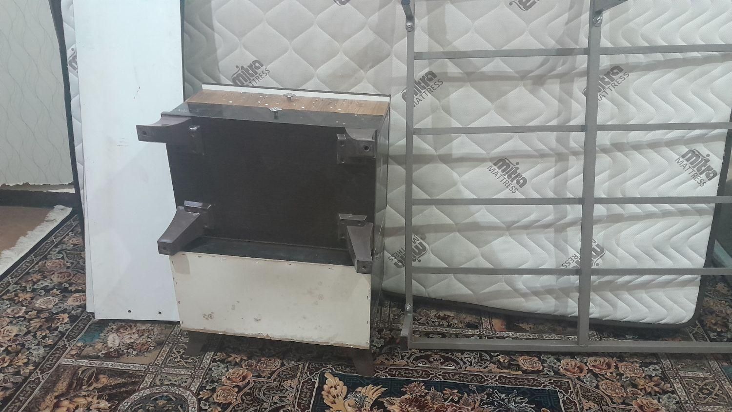 تختخواب|تخت و سرویس خواب|مسجد سلیمان, |دیوار