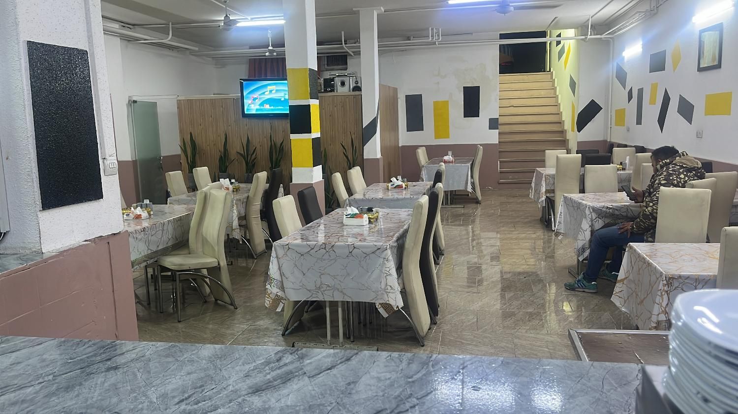 پیک موتوری|استخدام خدمات فروشگاه و رستوران|تهران, خاوران|دیوار