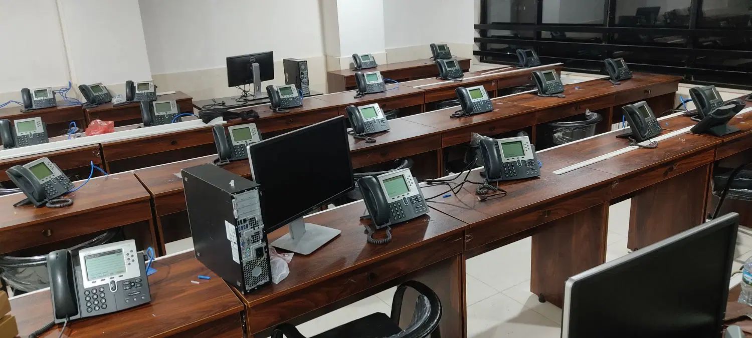 تلفن سیسکو روتر میکروتیک سرور ایزابل شبکه ویپ VoIP|مودم و تجهیزات شبکه|تهران, فلسطین (میدان انقلاب)|دیوار