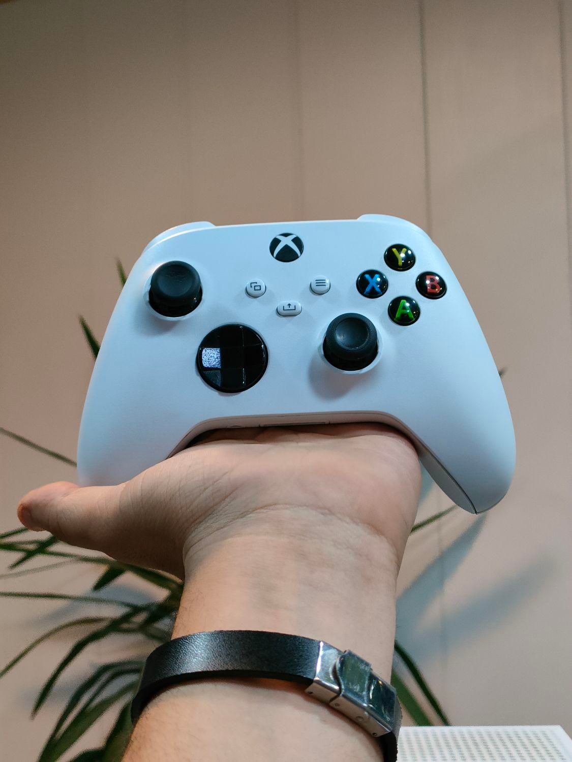 XBoX series s 512 تک دسته|کنسول، بازی ویدئویی و آنلاین|کرج, گوهردشت|دیوار