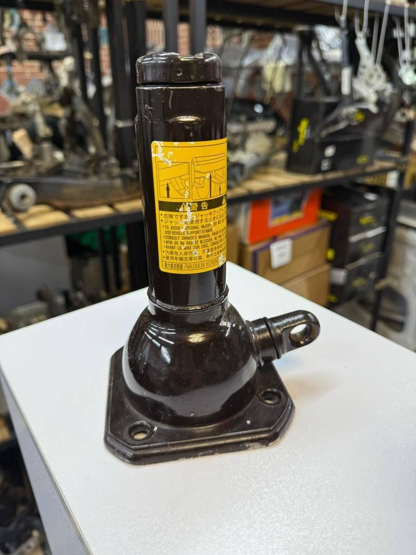 جعبه آچار تویوتا لندکروز|قطعات یدکی و لوازم جانبی|شیراز, زرهی|دیوار