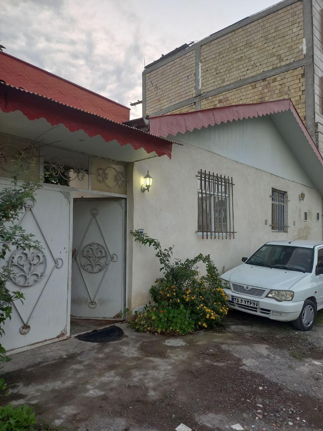 ویلایی ۱۴۵متر حیاط دار ۲خواب حمیدیان بر ۱۴ متری|فروش خانه و ویلا|رشت, پاره بیجار|دیوار