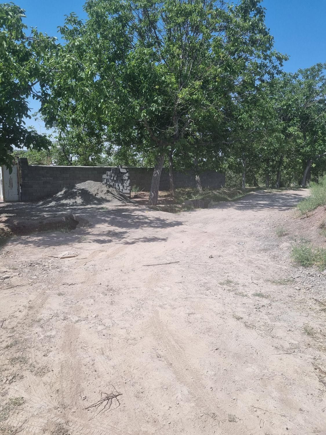 فروش باغ ۱۲۵۰ متر سند دار تسوج تمام اقساط|فروش خانه و ویلا|تبریز, |دیوار