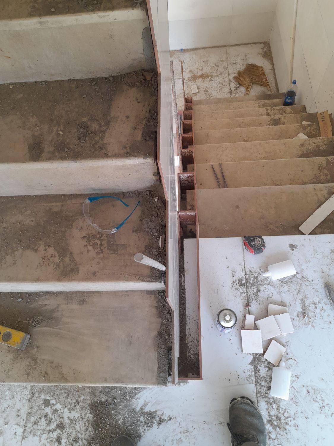 نصب کاشی و سرامیک بدنه وکف با چسب و دوغاب|خدمات پیشه و مهارت|شاهین‌شهر, شهرک پردیس|دیوار