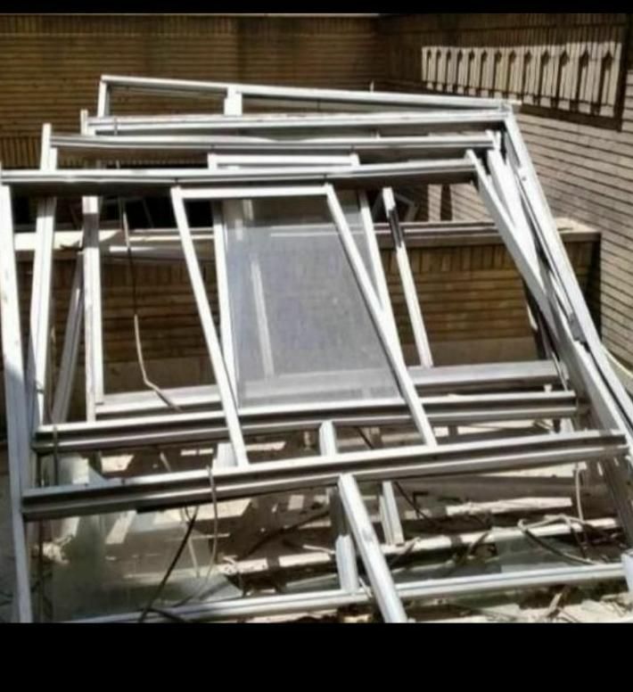 خریدار درب المینیومی پنچره المینیومی|مصالح و تجهیزات ساختمان|تهران, ارم|دیوار