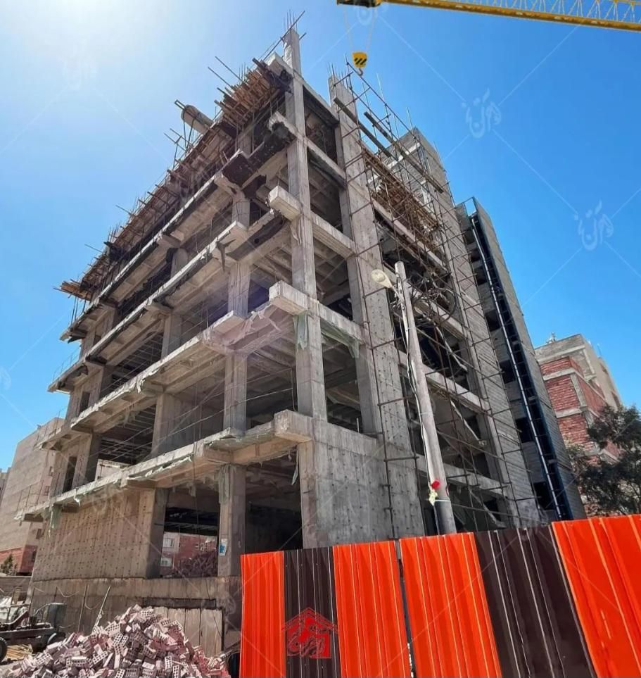 اسکلت بتنی.استخر.اسکلت بنایی.سقف.پیمانکاری ساختمان|خدمات پیشه و مهارت|شیراز, ارم|دیوار