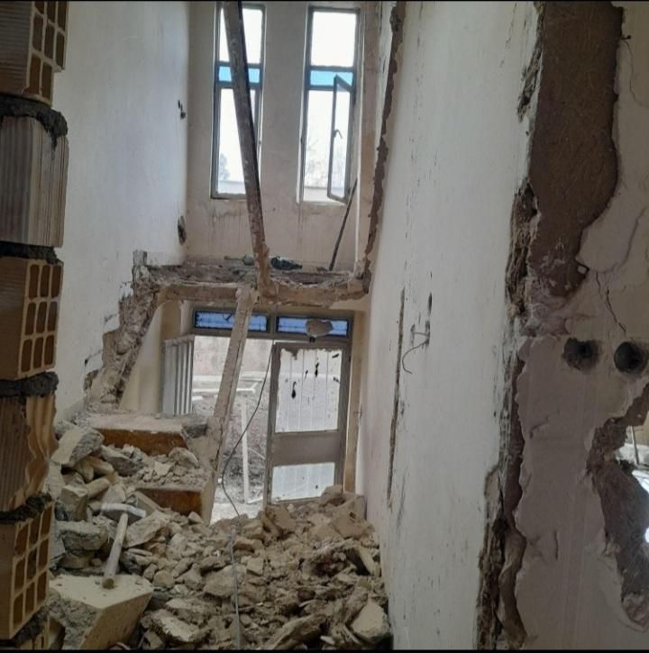تخریب ساختمان با تیم با تجربه|خدمات پیشه و مهارت|قوچان, |دیوار
