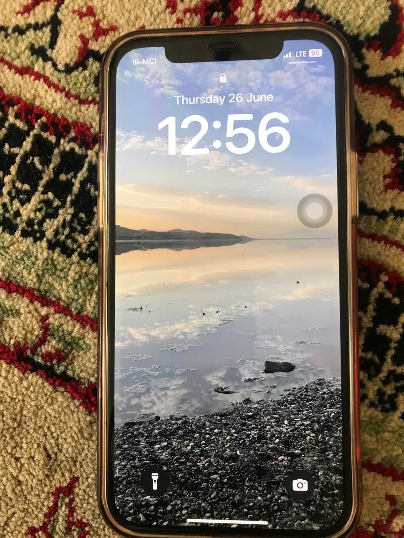 اپل iPhone 12 Pro با حافظهٔ ۱۲۸ گیگابایت|موبایل|شیراز, دانشگاه شیراز|دیوار