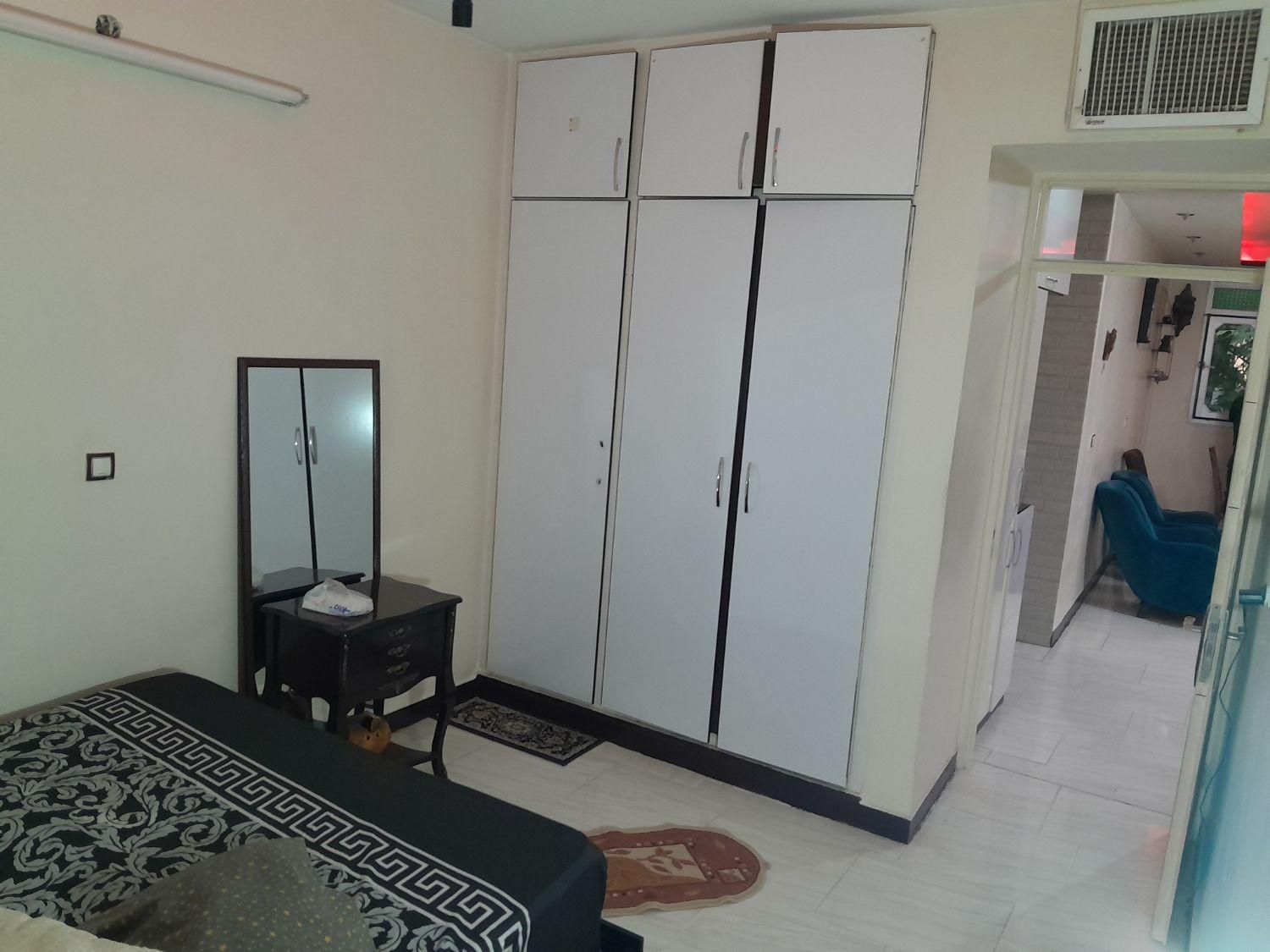 واحد بسیار تمیز|اجارهٔ کوتاه‌مدت آپارتمان و سوئیت|کرج, حیدرآباد|دیوار