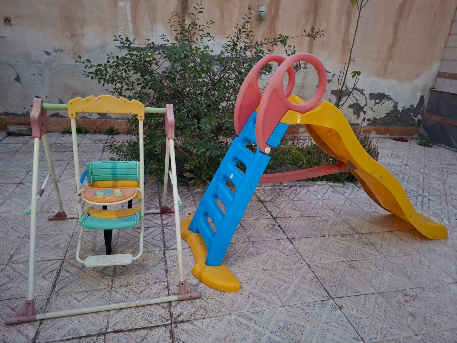 تاب وسرسره|اسباب‌‌بازی|ماکو, |دیوار