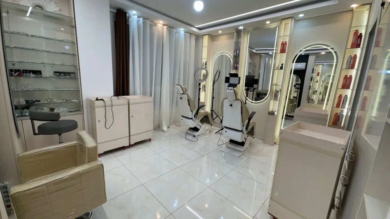 اجاره ۱۱۰متری /براصلی نواب/خوش نقشه|اجارهٔ دفتر کار، اتاق اداری، مطب|رشت, گلسار|دیوار