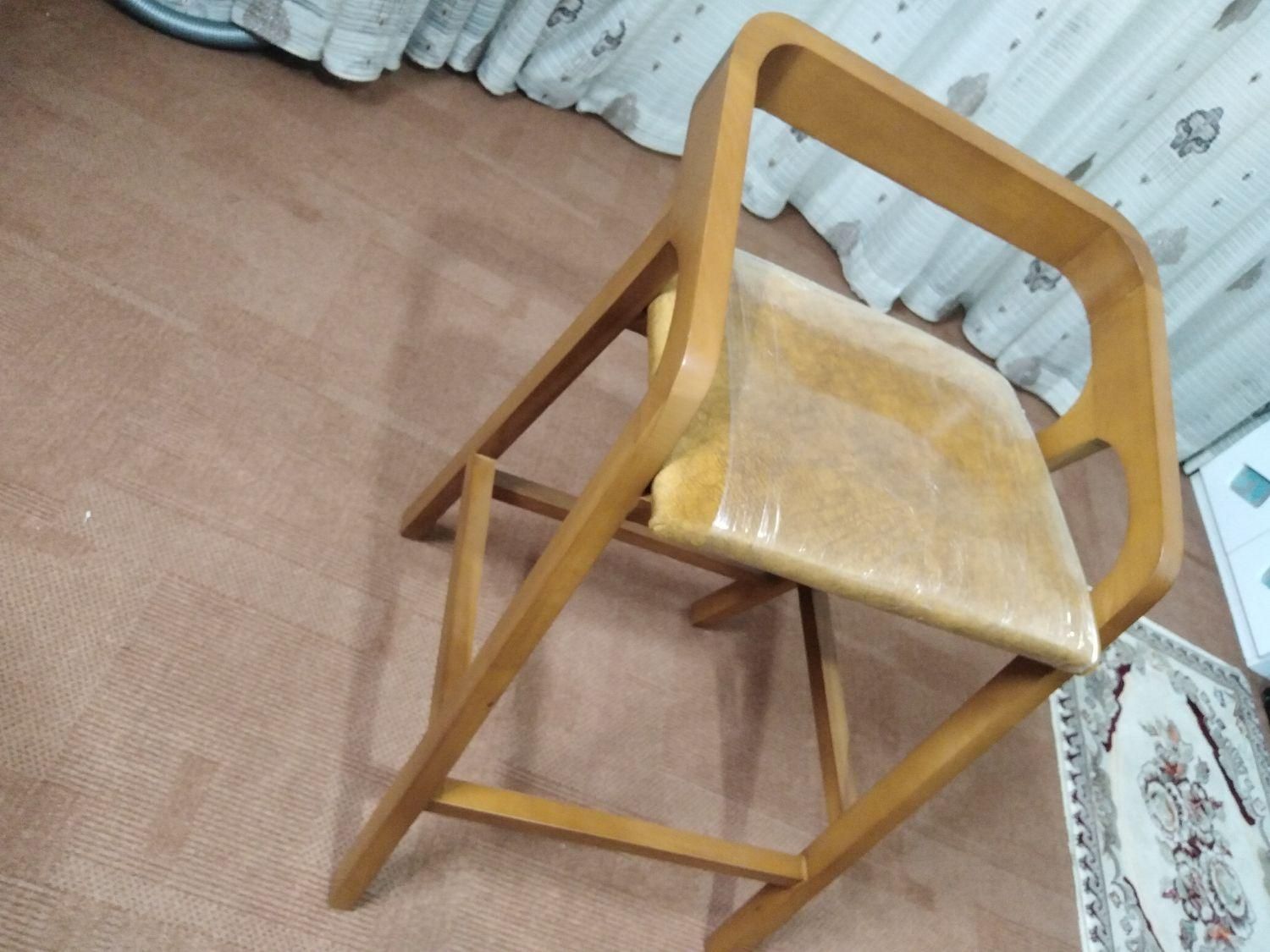 صندلی اپن|صندلی و نیمکت|قم, امامزاده ابراهیم|دیوار