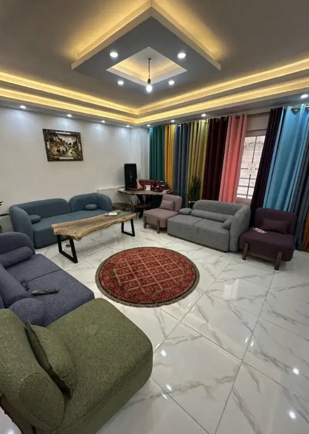 یک واحد سه خواب۱۶۵ متری سند دار در خیابان معلم|فروش آپارتمان|رشت, معلم|دیوار