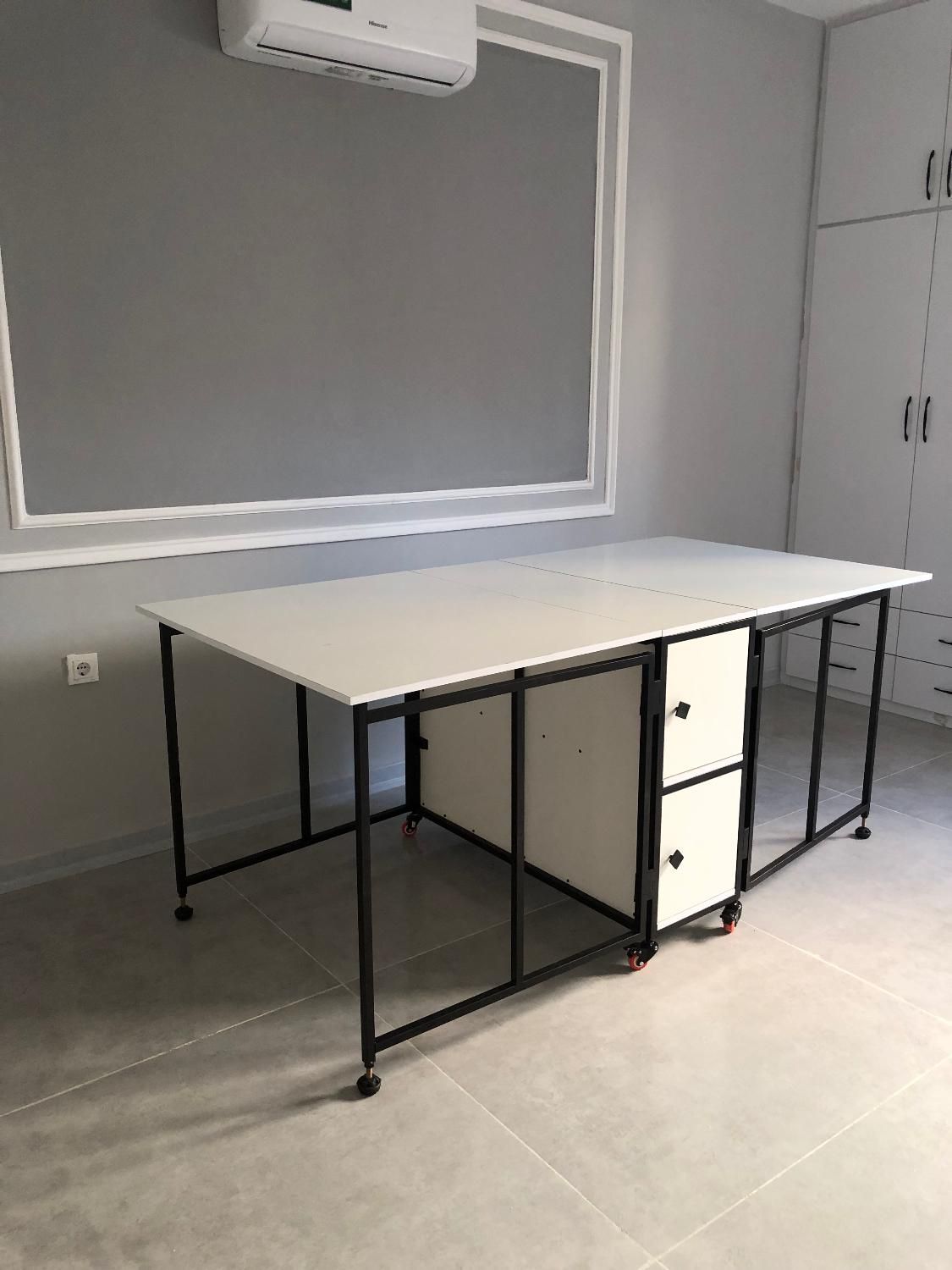 میزبرش تاشو فلزی.کمد دار.1در2متر.ارسال رایگان|لوازم خیاطی و بافتنی|مشهد, ایوان|دیوار