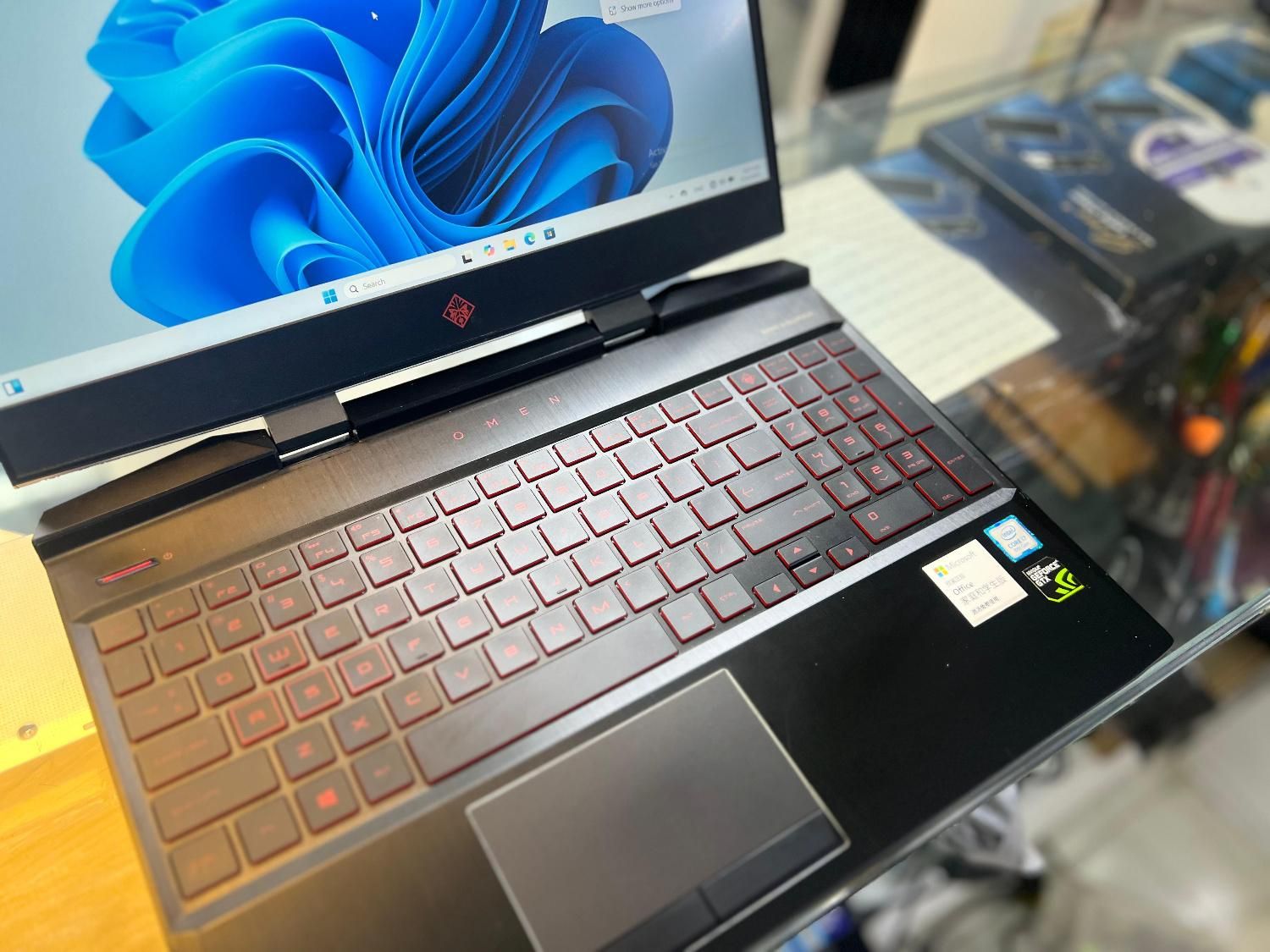 لپ تاپ گیمینگ اچ پی omen i7 8750h 16 512 4g|رایانه همراه|تهران, میدان ولیعصر|دیوار