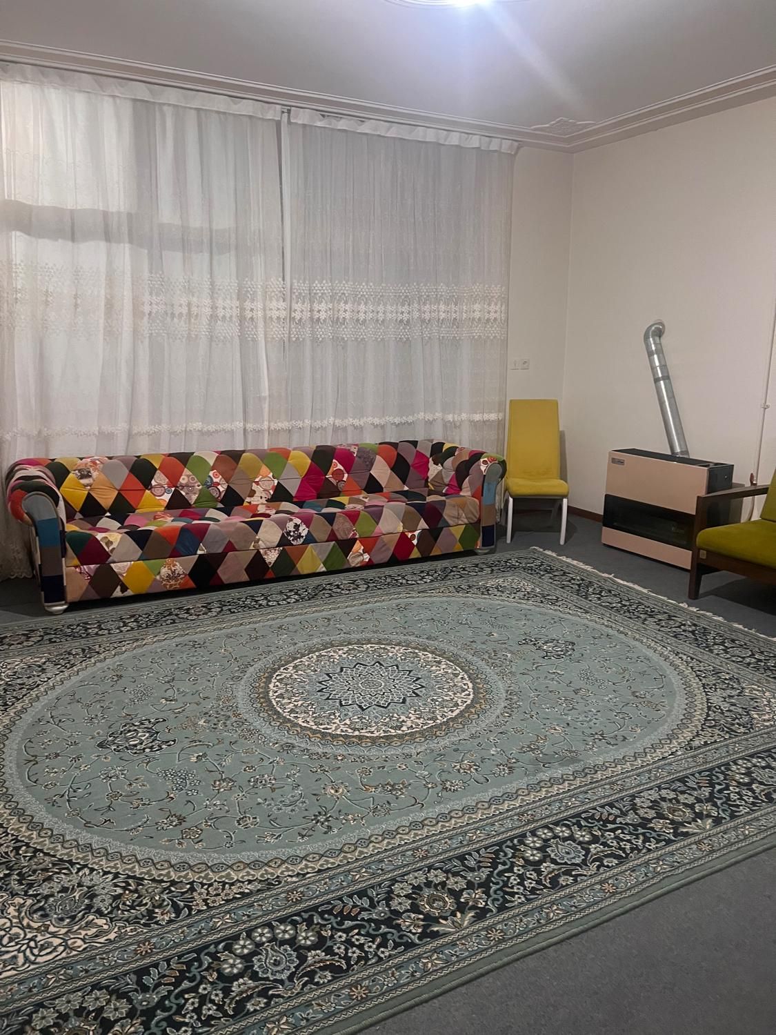 تکخوابه همکف مرکزشهر با پارکینگ|اجارهٔ کوتاه‌مدت آپارتمان و سوئیت|اصفهان, سنبلستان|دیوار