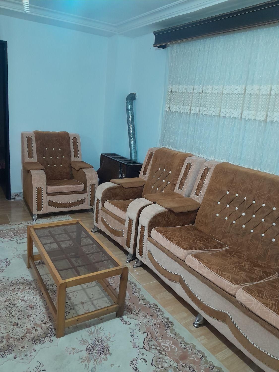 اجاره روزانه سوییت در مرکز شهر عباس اباد|اجارهٔ کوتاه‌مدت آپارتمان و سوئیت|عباس‌آباد, |دیوار