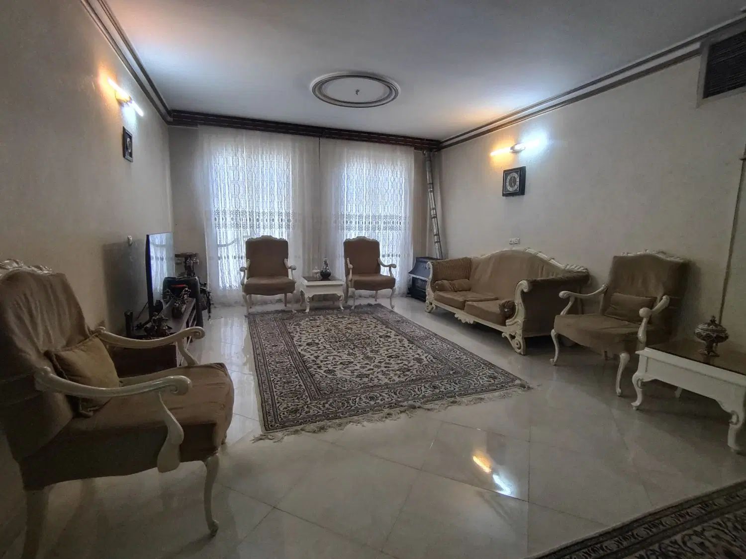 95متر2خواب/تکواحد/خوش نقشه/طبقه2/مخبرشمالی|اجارهٔ آپارتمان|تهران, نیروی هوایی (پیروزی)|دیوار
