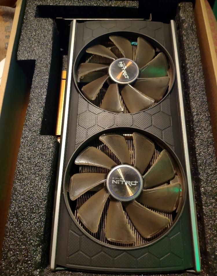 کارت گرافیک rx5500XT SE Sapphire nitro plus|قطعات و لوازم جانبی رایانه|شیراز, حافظیه|دیوار