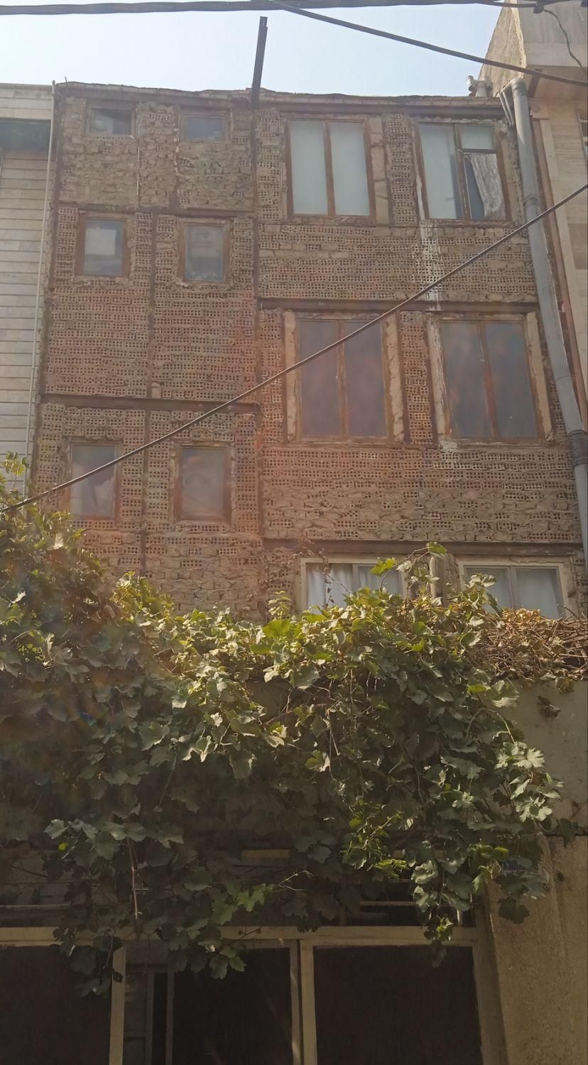 ۱۰۲ متر کلنگی عبدل آباد سرمایه گذاری موقعیت بازار|فروش زمین و ملک کلنگی|تهران, عبدل‌آباد|دیوار