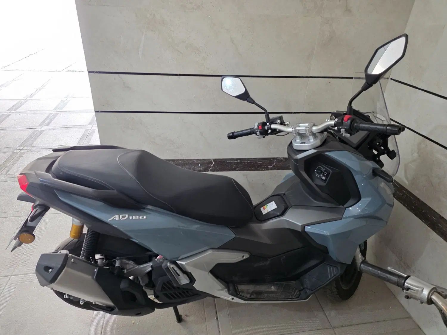 موتورADV180 فول کامل|موتورسیکلت|اصفهان, شیخ اشراق|دیوار