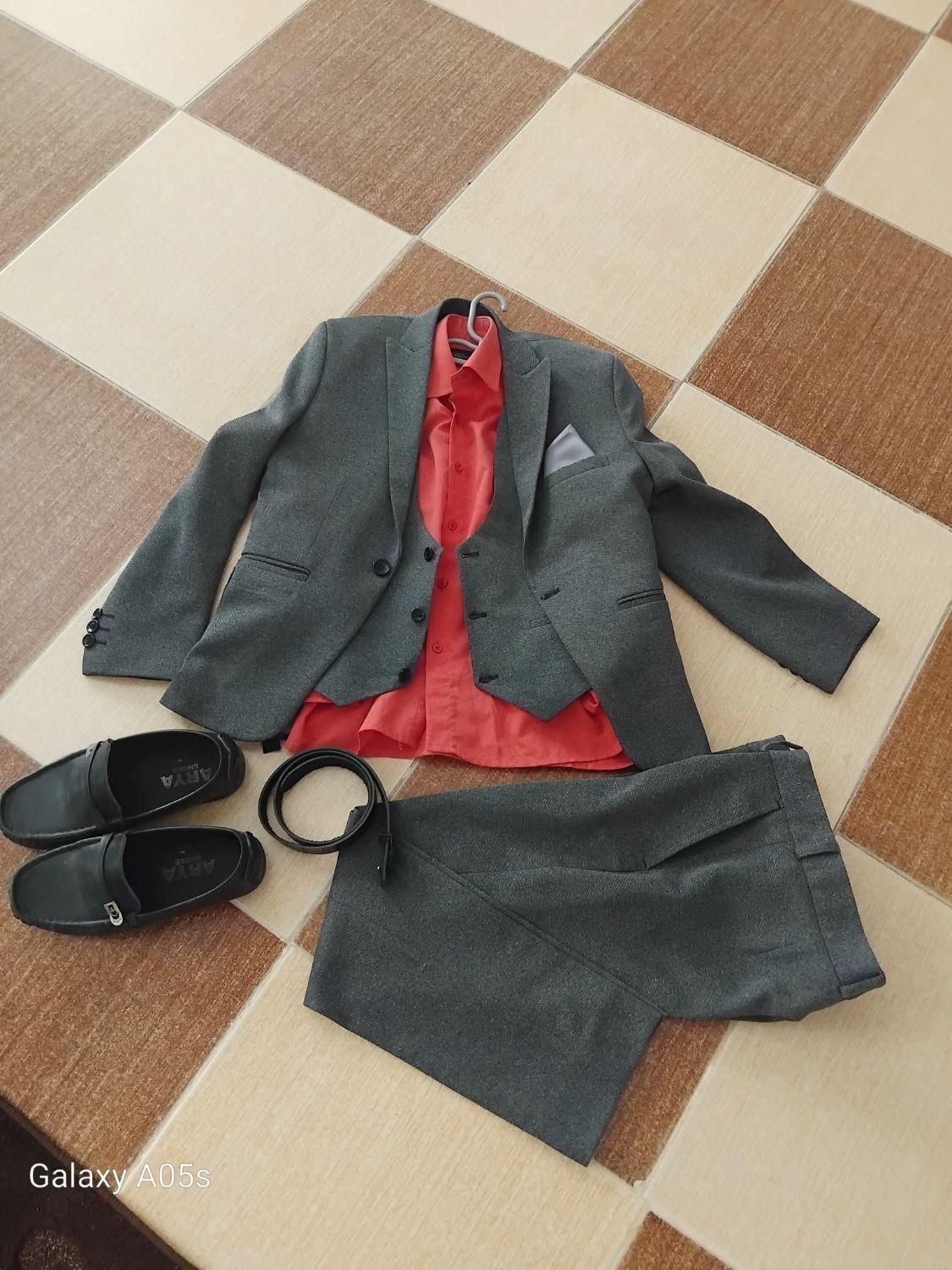 کت و شلوار و کفش و پیراهن|لباس|گلپایگان, |دیوار