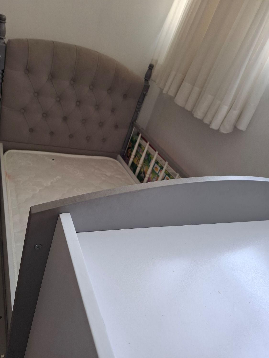 تخت کودک و نوجوان|تخت و سرویس خواب|زاهدان, |دیوار