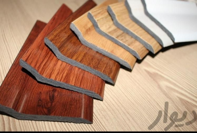 فروش ویژه پارکت لمینت ترک کاغذ دیواری|خدمات پیشه و مهارت|همدان, |دیوار