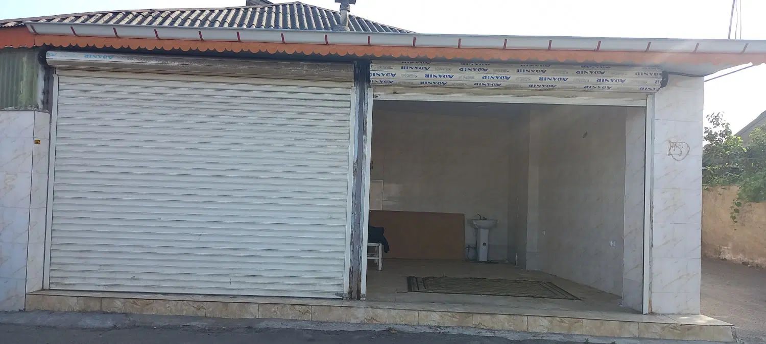 دو دهنه مغازه کنارهم ۳۰ متری جهت انبار عینک|اجارهٔ مغازه و غرفه|رشت, خرسندی|دیوار