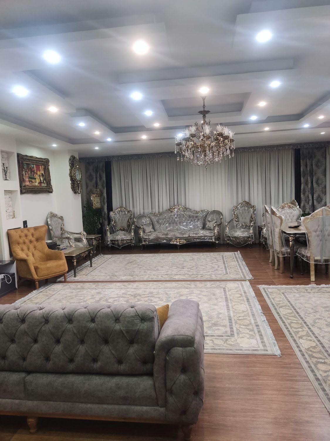 آپارتمان 170متر سه خوابه شهرک گلها گلشهر|فروش آپارتمان|کرج, کوی گلها|دیوار